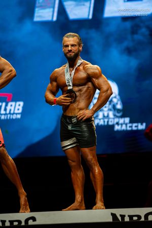 MEN'S ATHLETIC